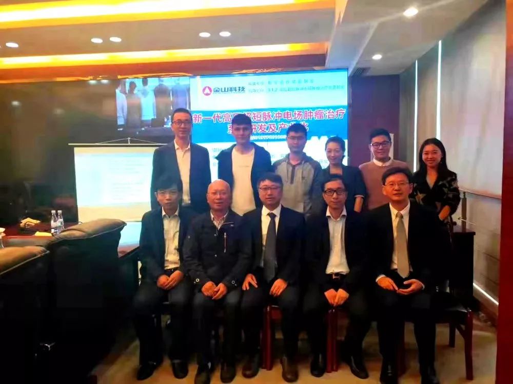 ny18_797239.jpg ny18_797239.jpg