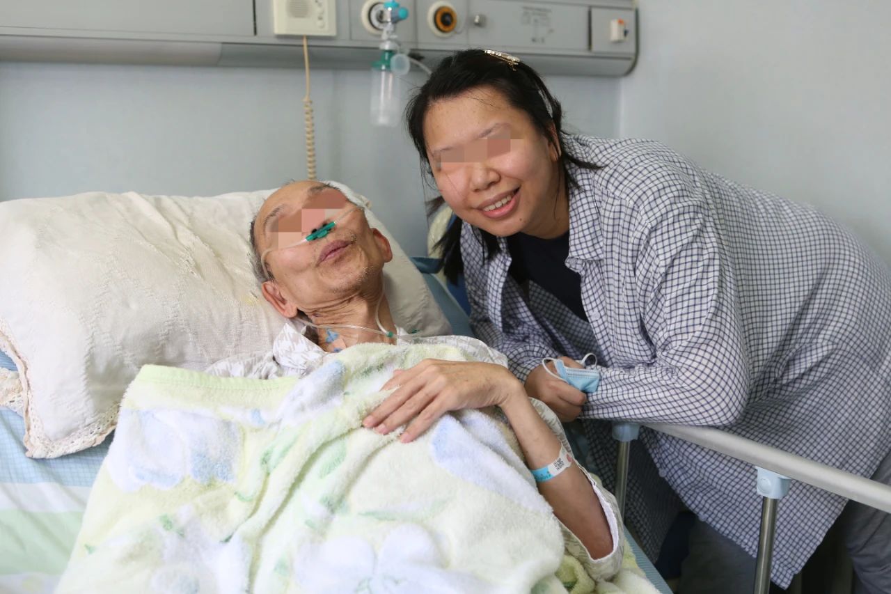 ny06_424208.jpg ny06_424208.jpg