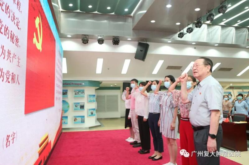 ny14_197608.jpg g2 (800x533).jpg