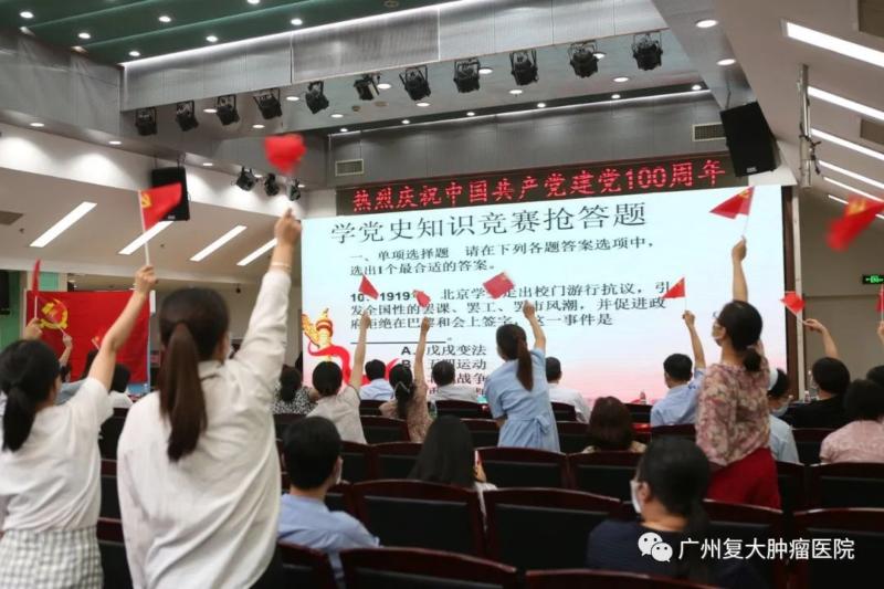 ny14_237921.jpg g7 (800x533).jpg