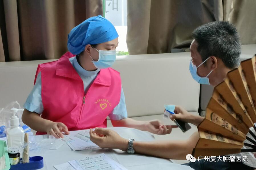 ny18_781377.jpg d3.jpg