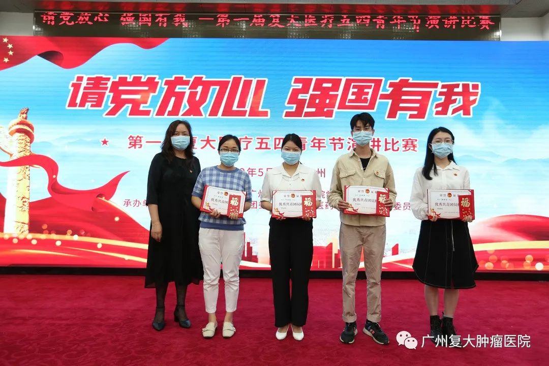 ny05_787421.jpg cc25.jpg