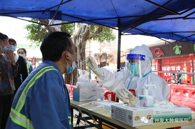 ny07_162313.jpg 18.jpg