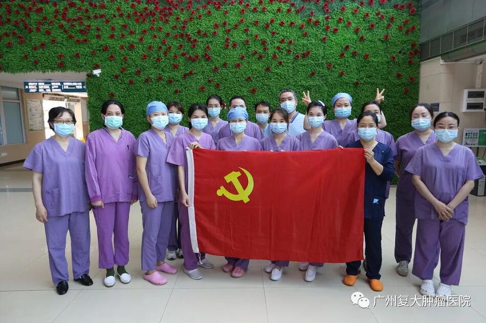 ny07_373691.jpg 22.jpg