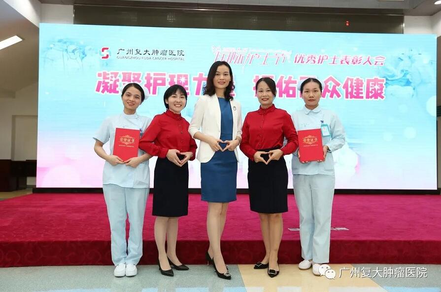 ny13_432126.jpg a17.jpg