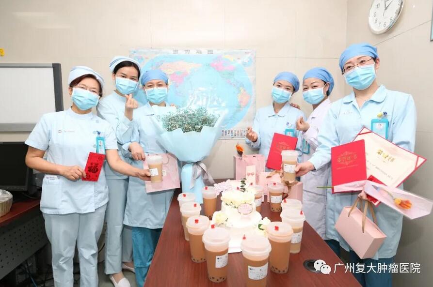 ny13_652359.jpg a16.jpg