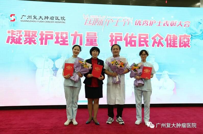 ny13_696149.jpg a4.jpg