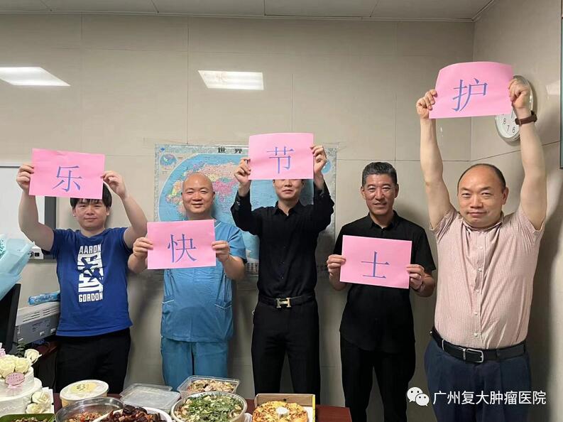 ny13_884361.jpg a19.jpg