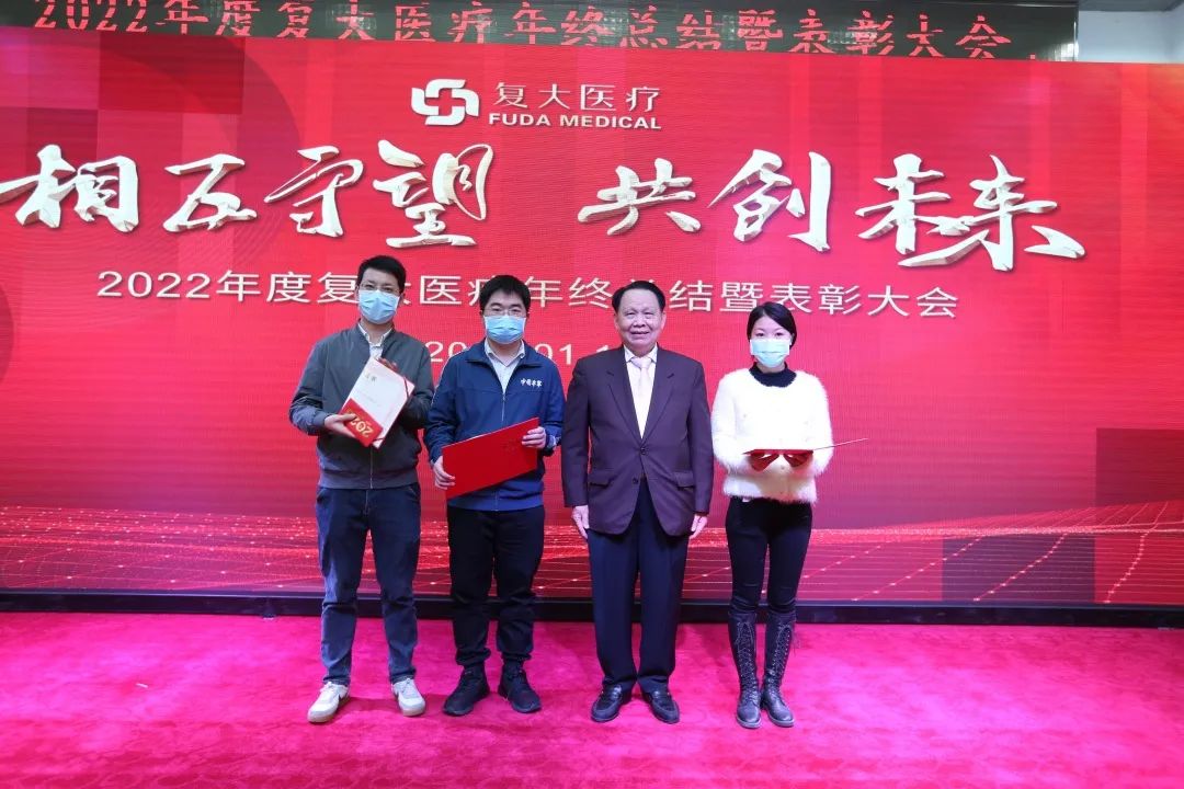 ny14_185430.jpg rr15.jpg