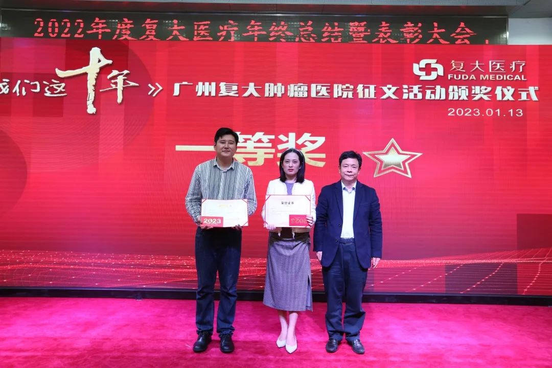 ny14_218570.jpg rr28.jpg