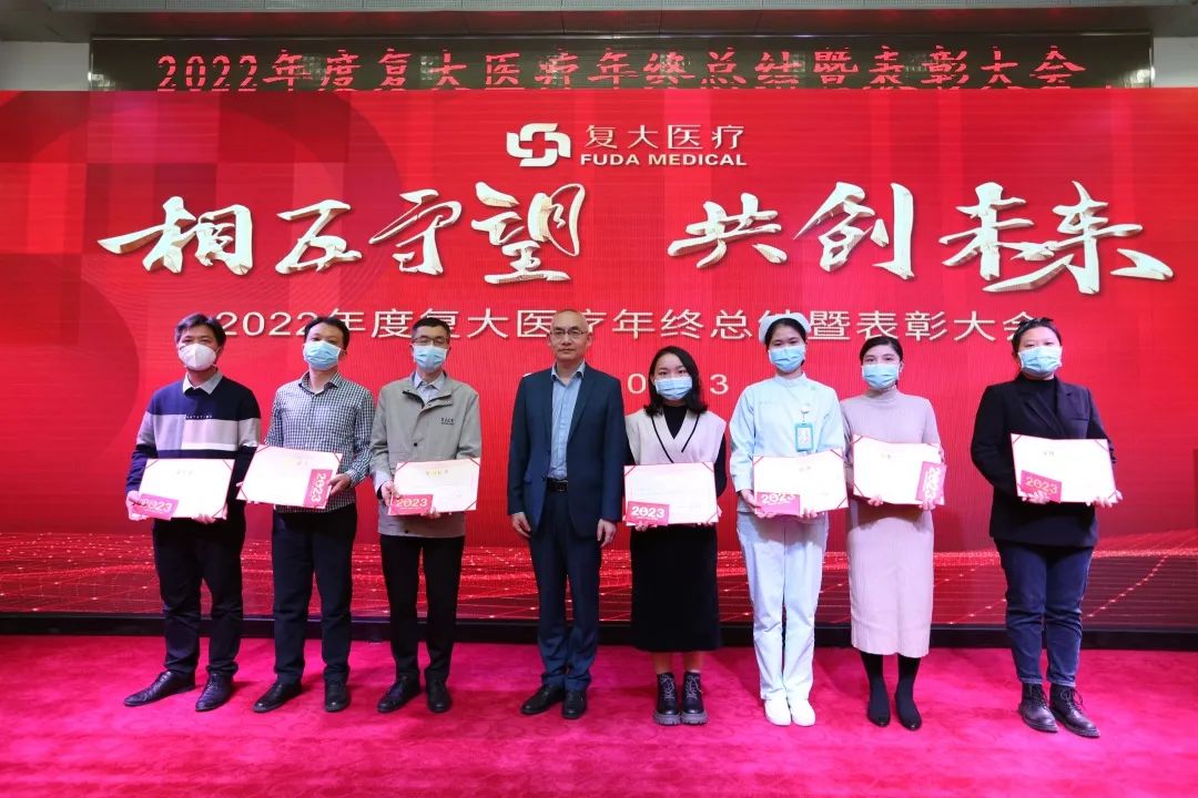 ny14_614741.jpg rr11.jpg