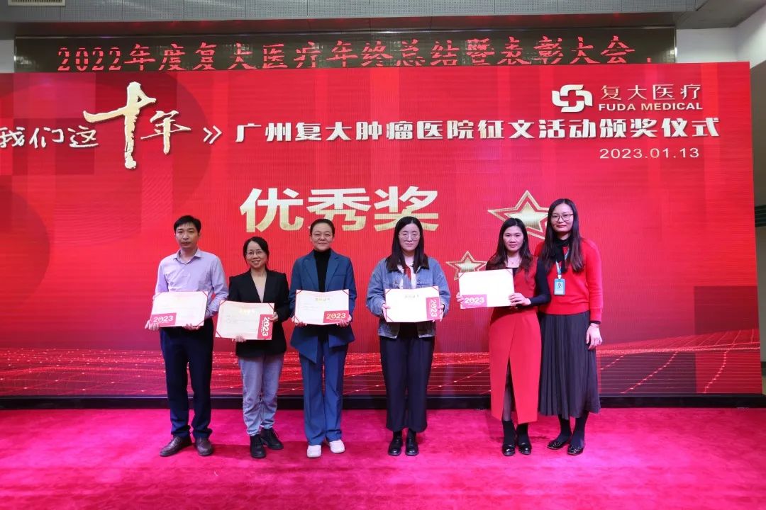 ny14_898359.jpg rr31.jpg