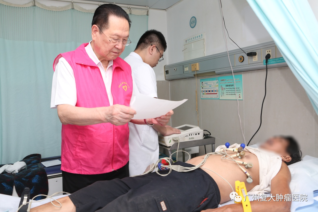 ny17_579647.png cc1.png